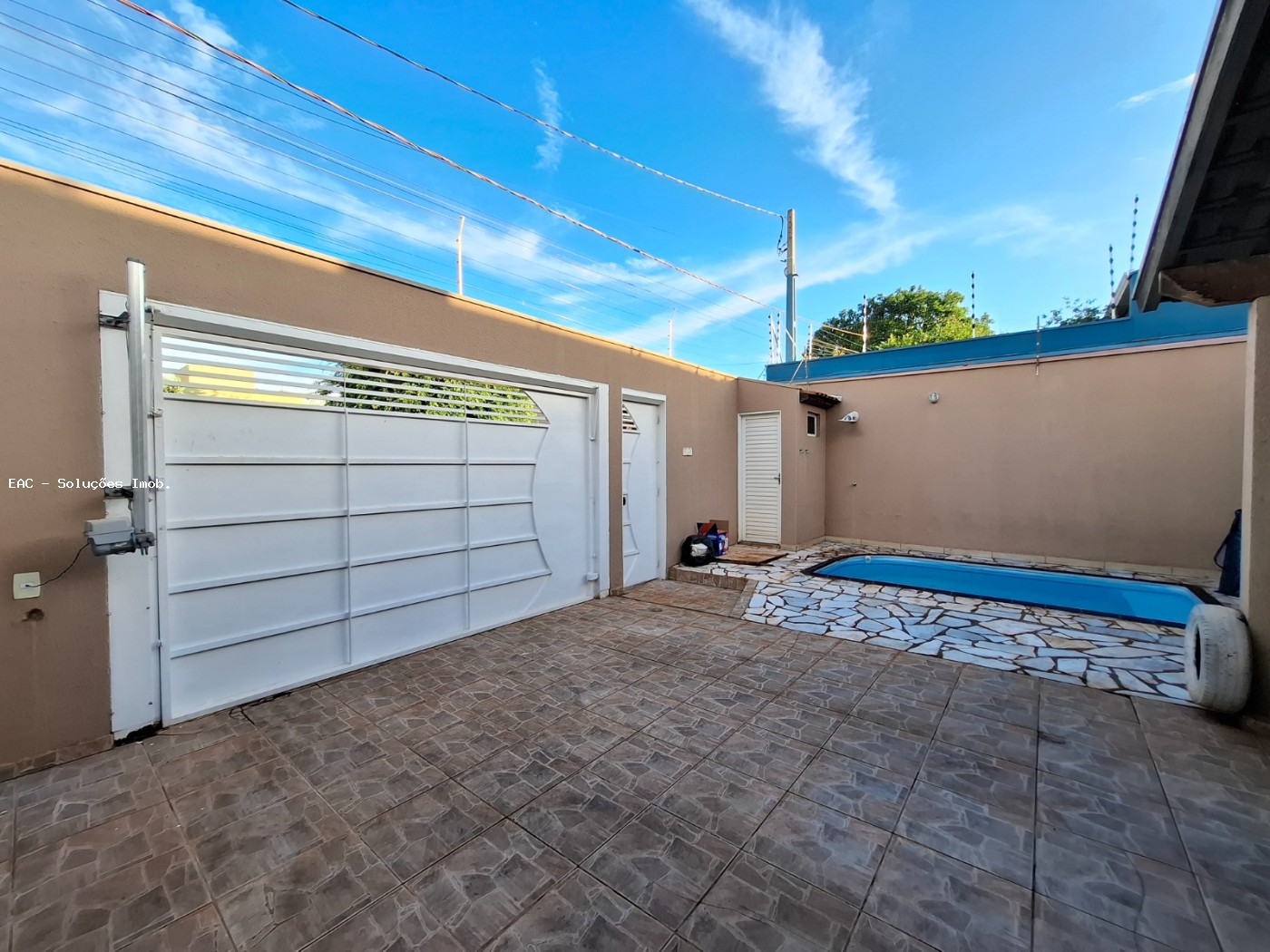 Casa, 3 quartos, 117 m² - Foto 1