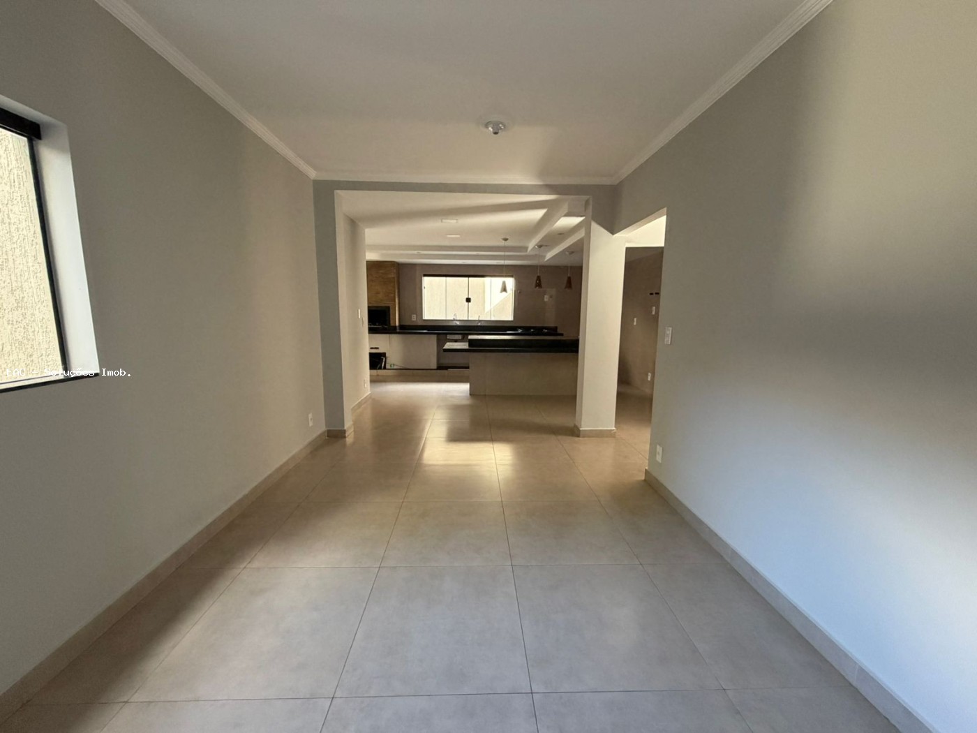Casa, 3 quartos, 216 m² - Foto 1
