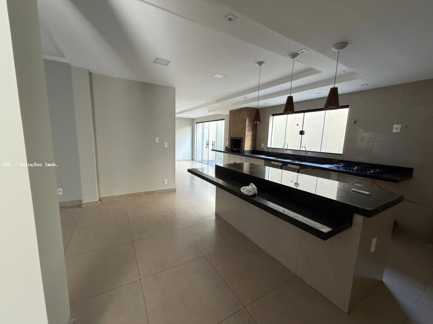 Casa, 3 quartos, 216 m² - Foto 4