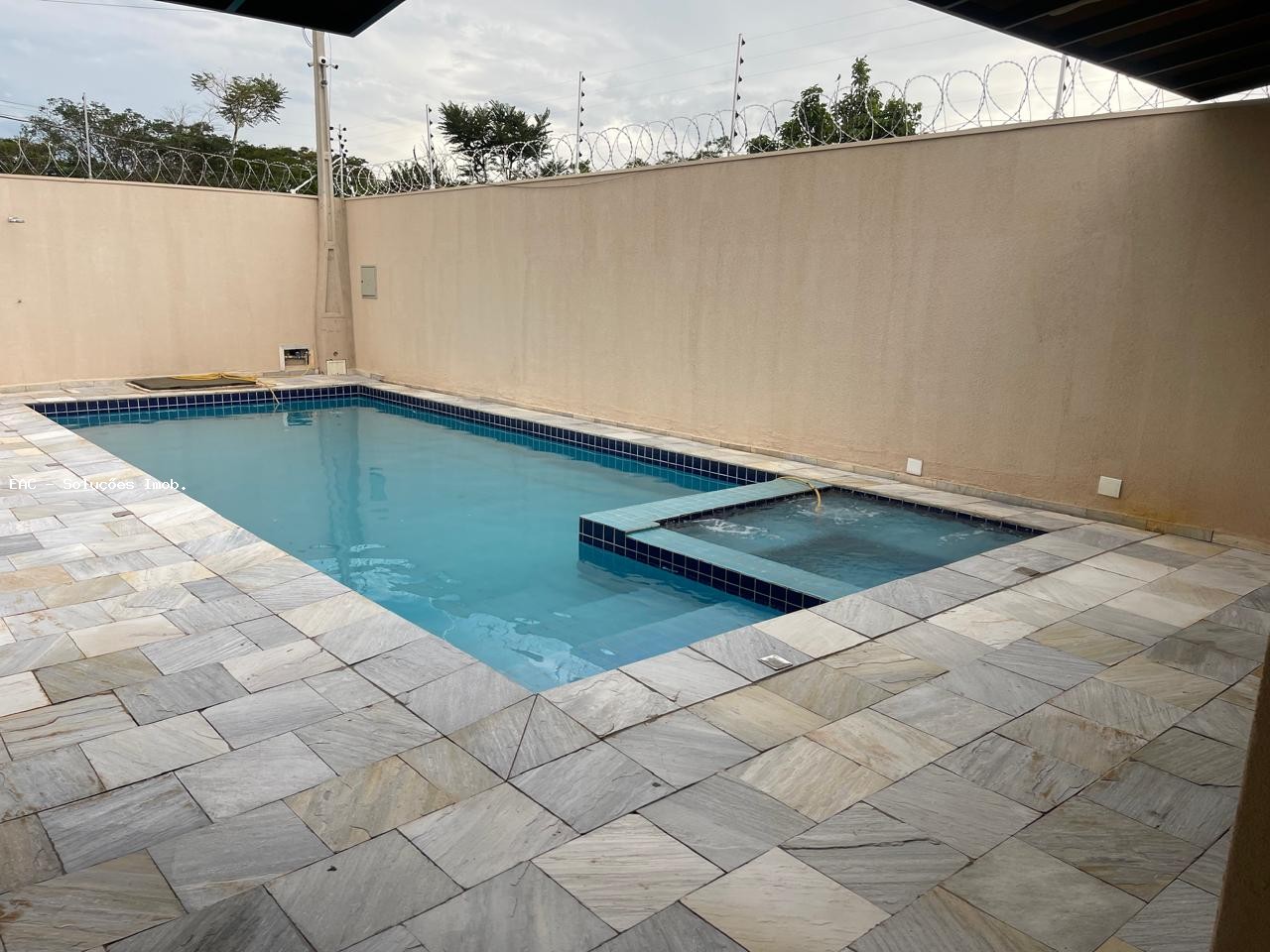 Loteamento e Condomínio - Foto 3