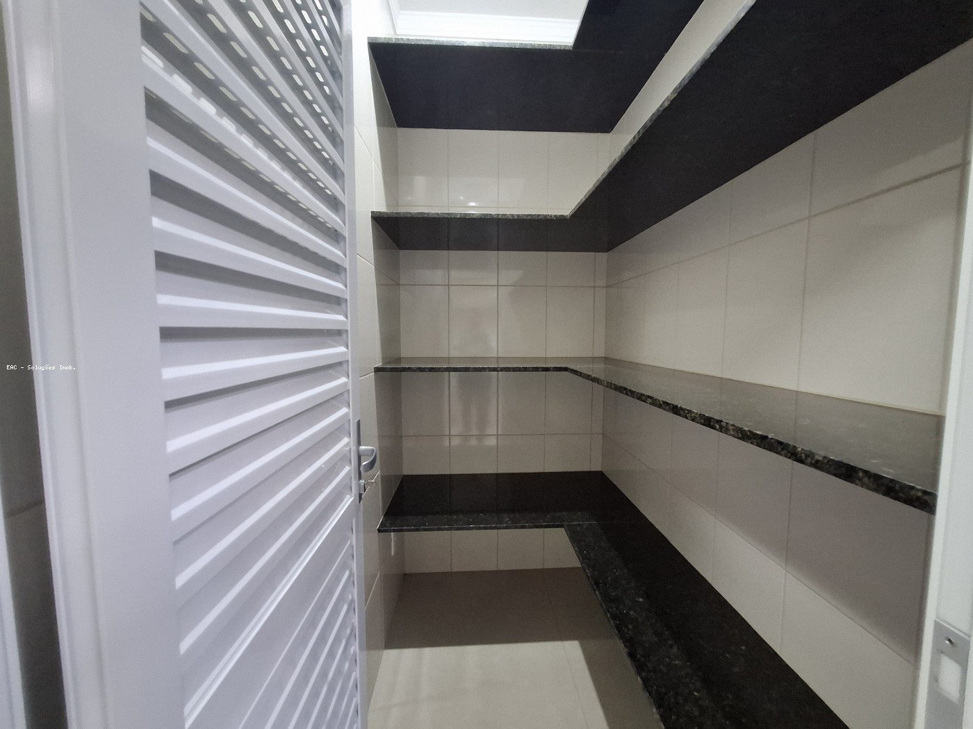 Casa, 3 quartos, 320 m² - Foto 29