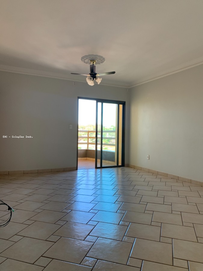 Apartamento, 3 quartos, 105 m² - Foto 3