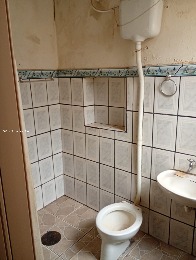 Casa, 5 quartos, 130 m² - Foto 3