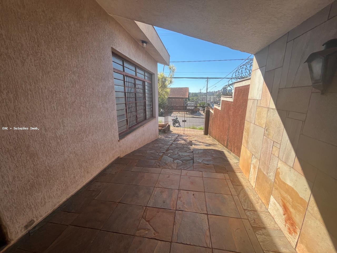 Casa, 3 quartos, 210 m² - Foto 2