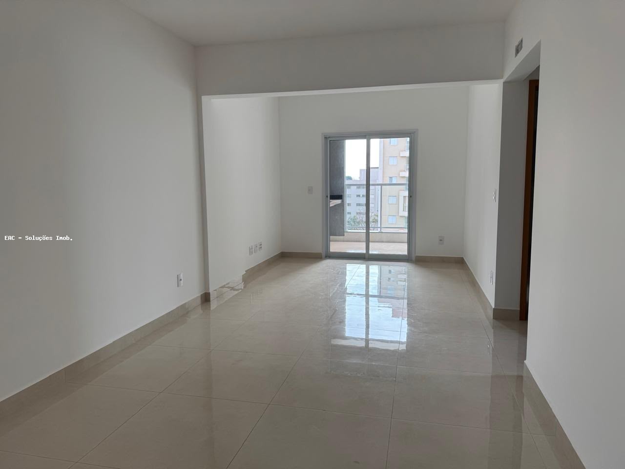 Apartamento, 2 quartos, 72 m² - Foto 2