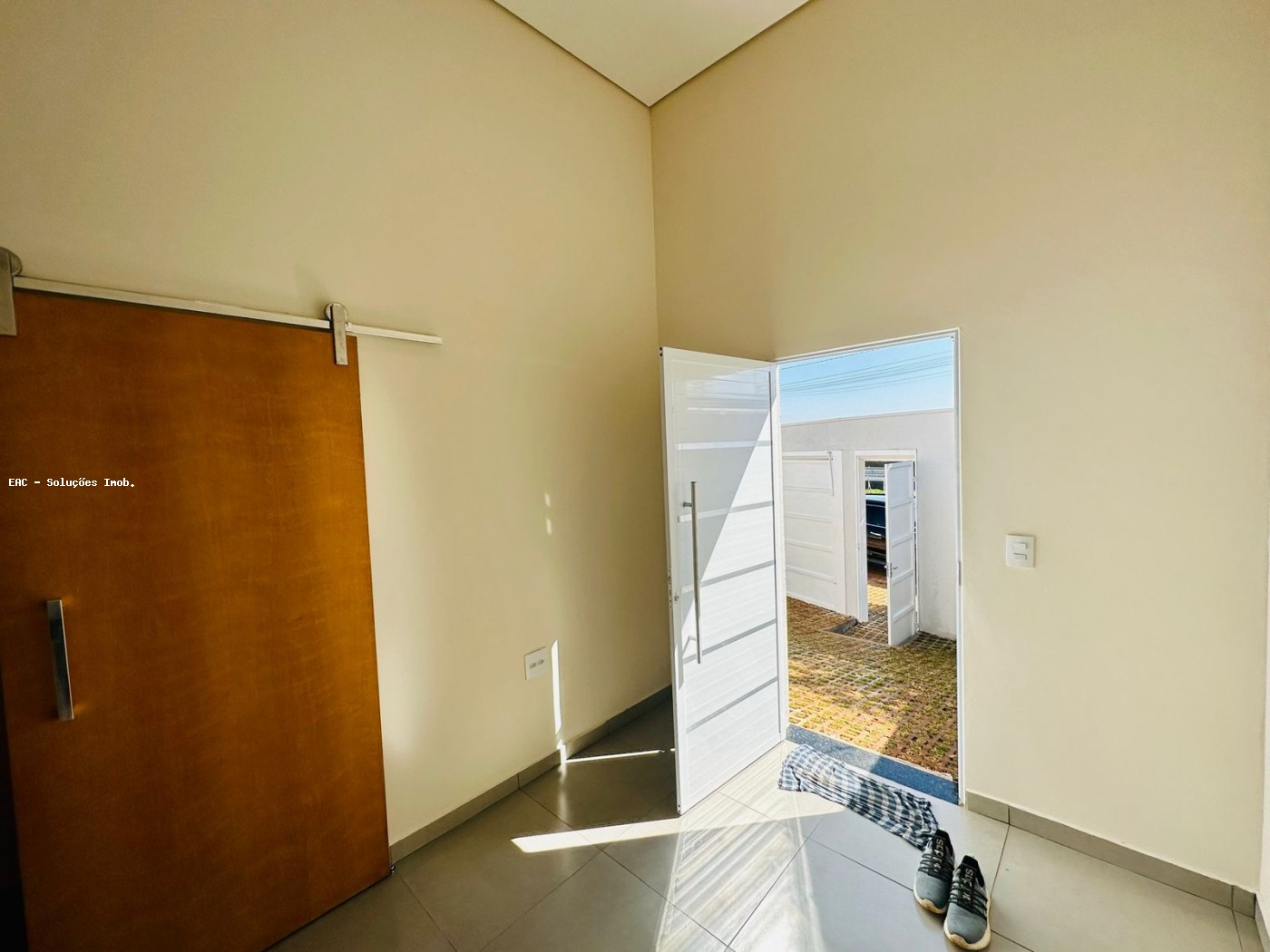 Casa, 2 quartos, 66 m² - Foto 1