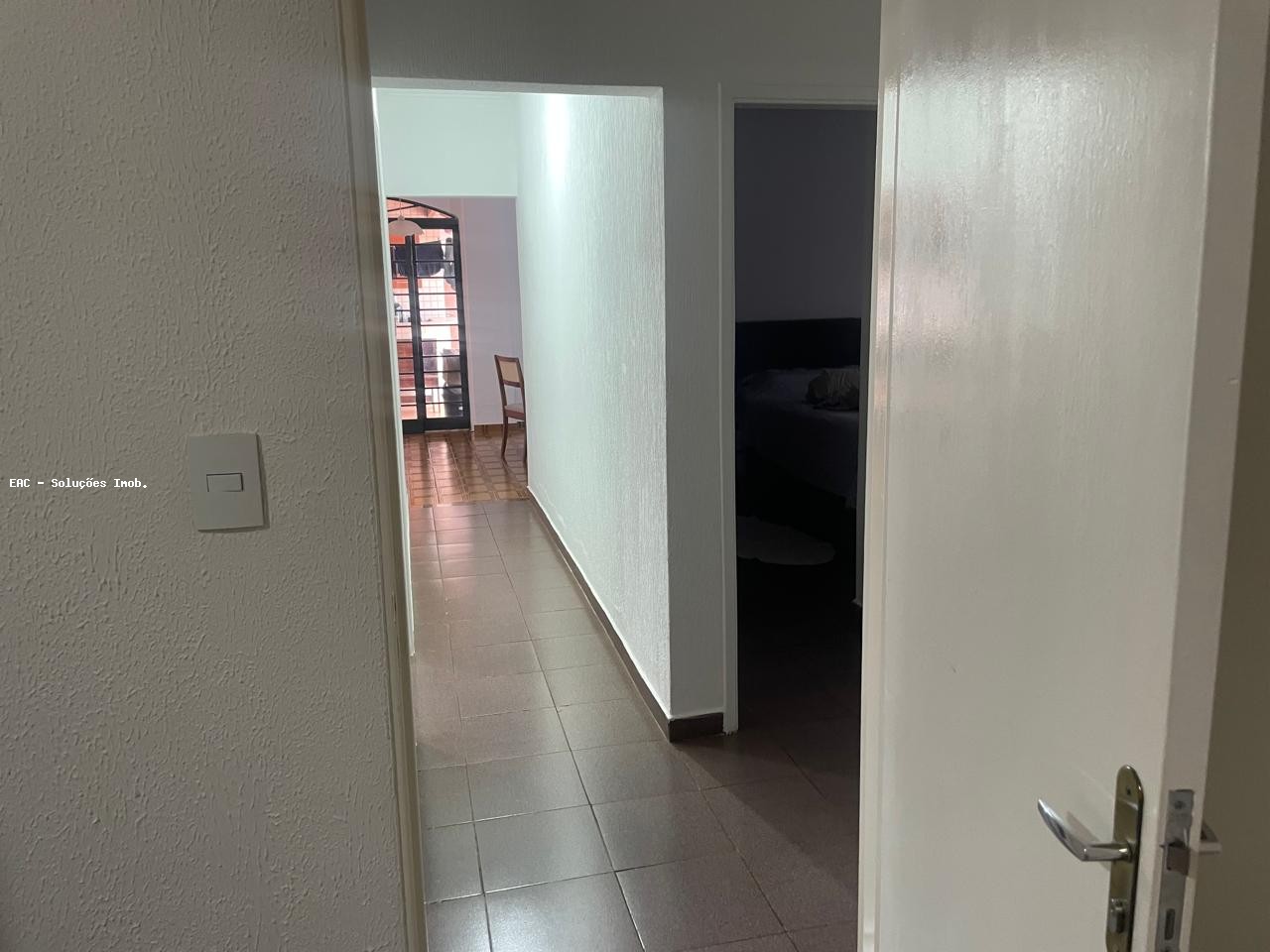 Casa, 3 quartos, 192 m² - Foto 2