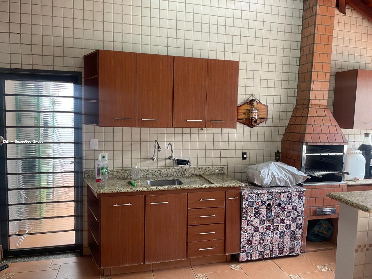 Casa, 3 quartos, 192 m² - Foto 29