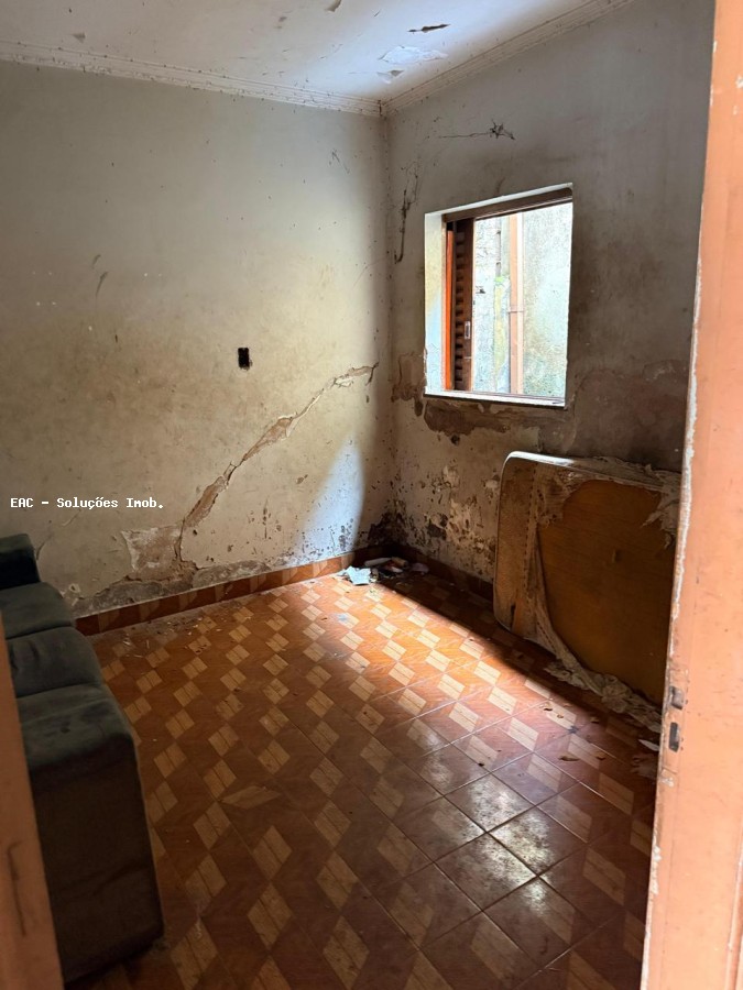 Casa, 1 quarto, 77 m² - Foto 2